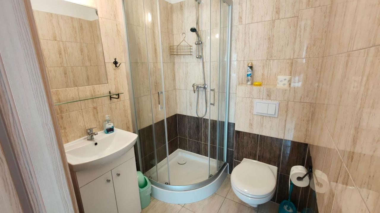 Apartamenty Przy Brzegu 로비 외부 사진