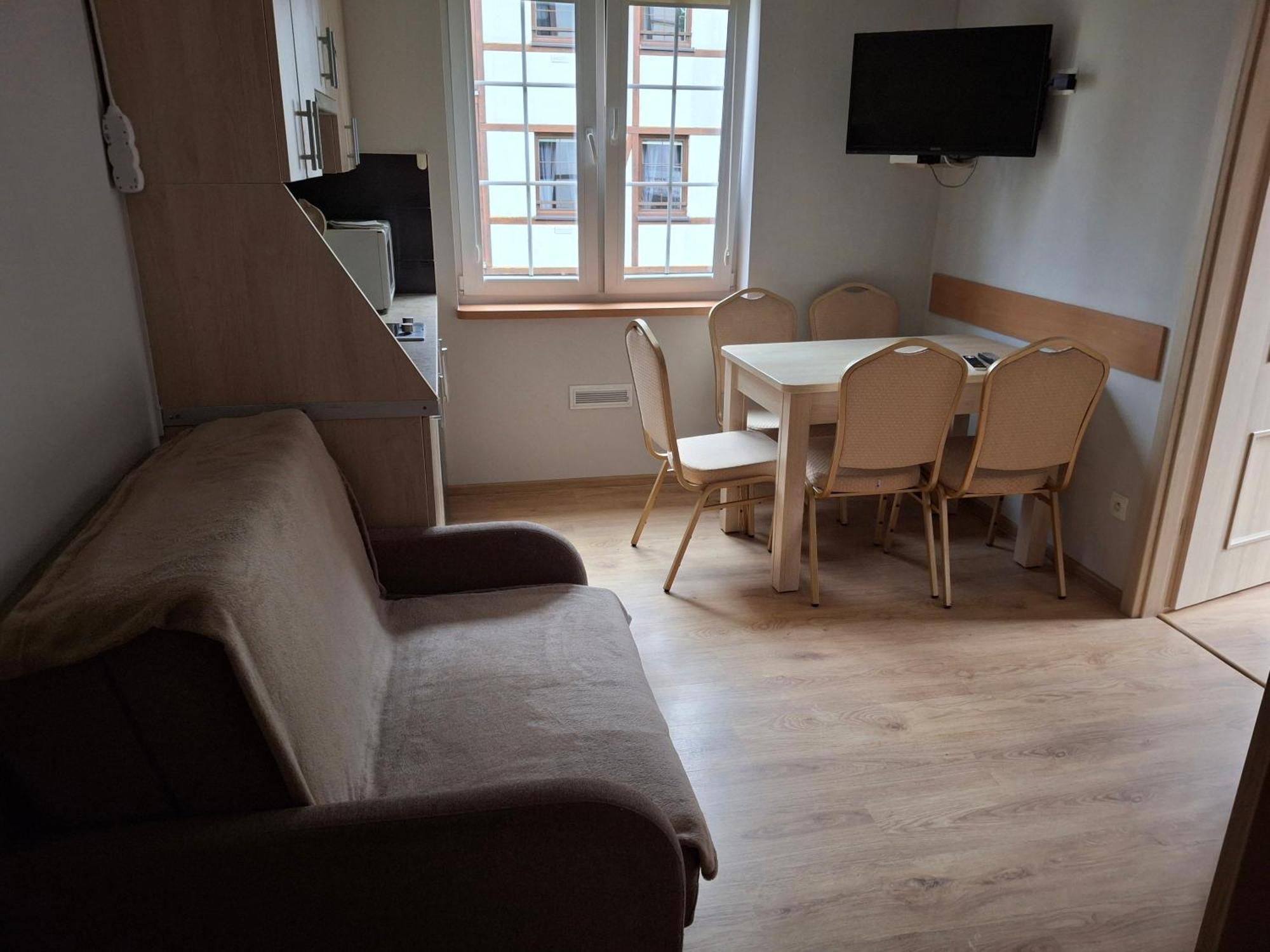Apartamenty Przy Brzegu 로비 외부 사진